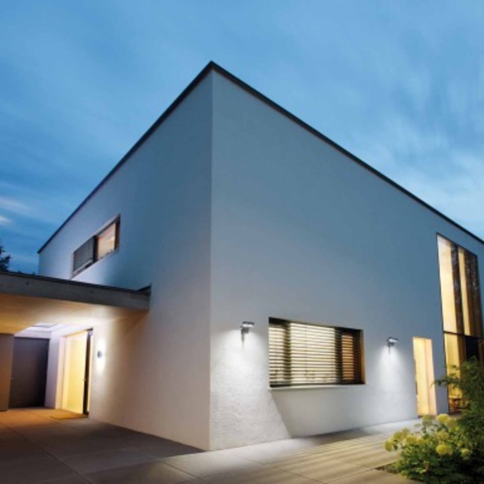 Außen­beleuchtung bei P&N Elektromeister OHG in Mühlheim am Main